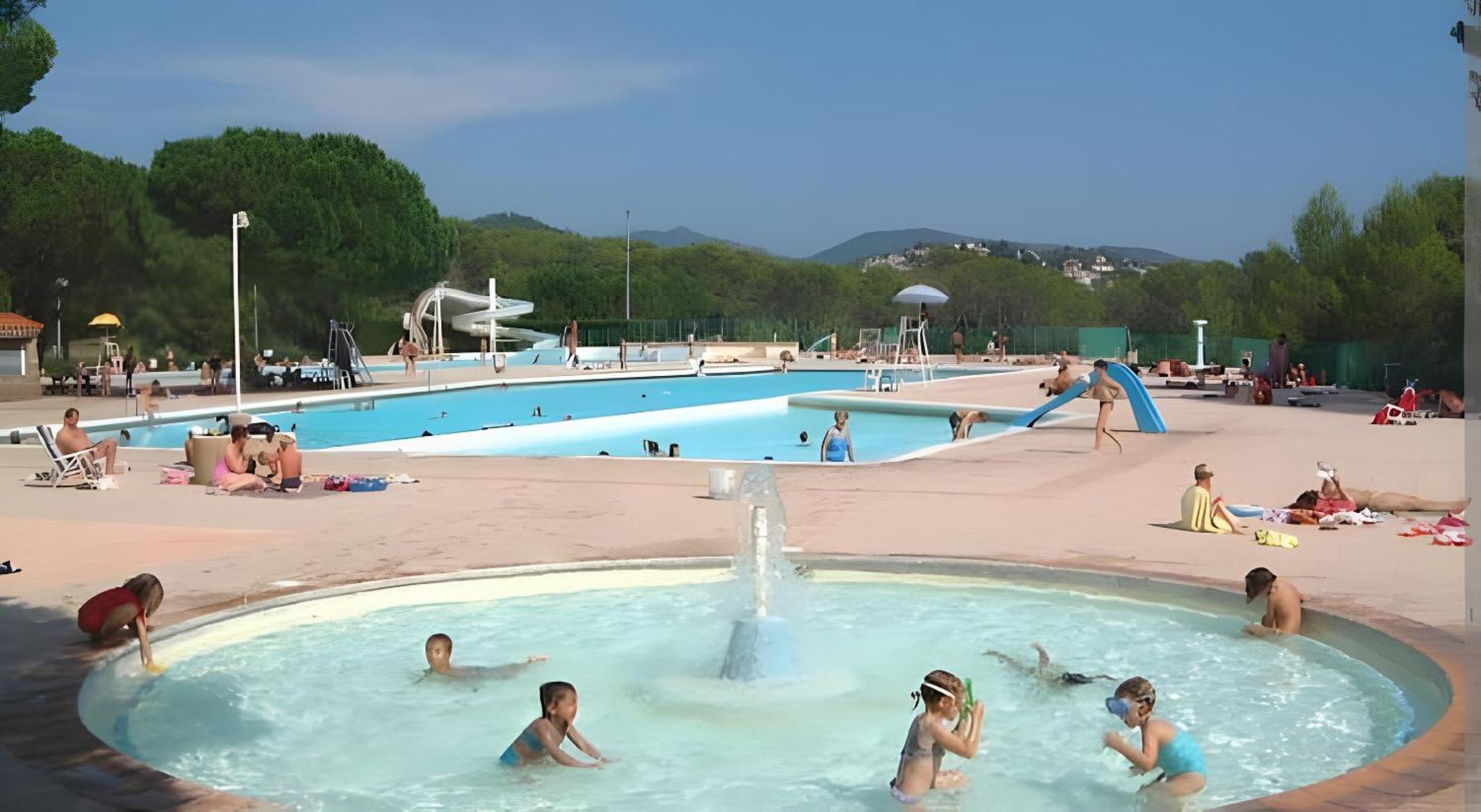 Domaine Du Pin De La Legue Villa Frejus Luaran gambar